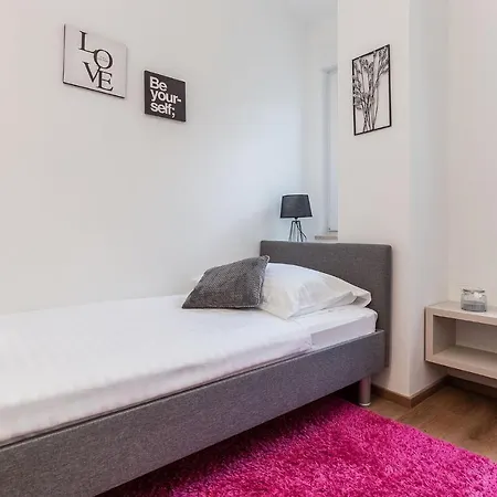 Zara Hotel 4*